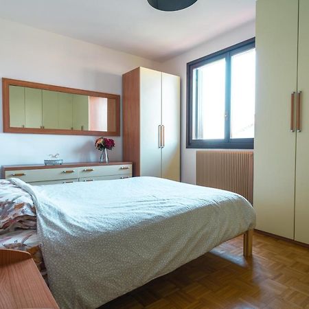 Te Vojo Ben -Furnished Flat- Leilighet Santa Maria Di Sala Eksteriør bilde