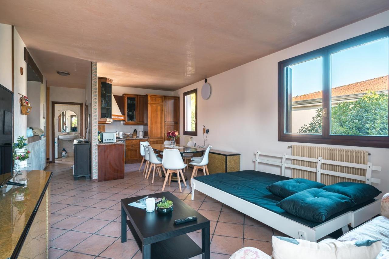 Te Vojo Ben -Furnished Flat- Leilighet Santa Maria Di Sala Eksteriør bilde